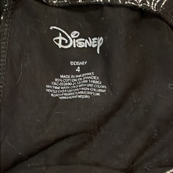 Disney Halloween Capri leggings GUC - Picture 2 of 5